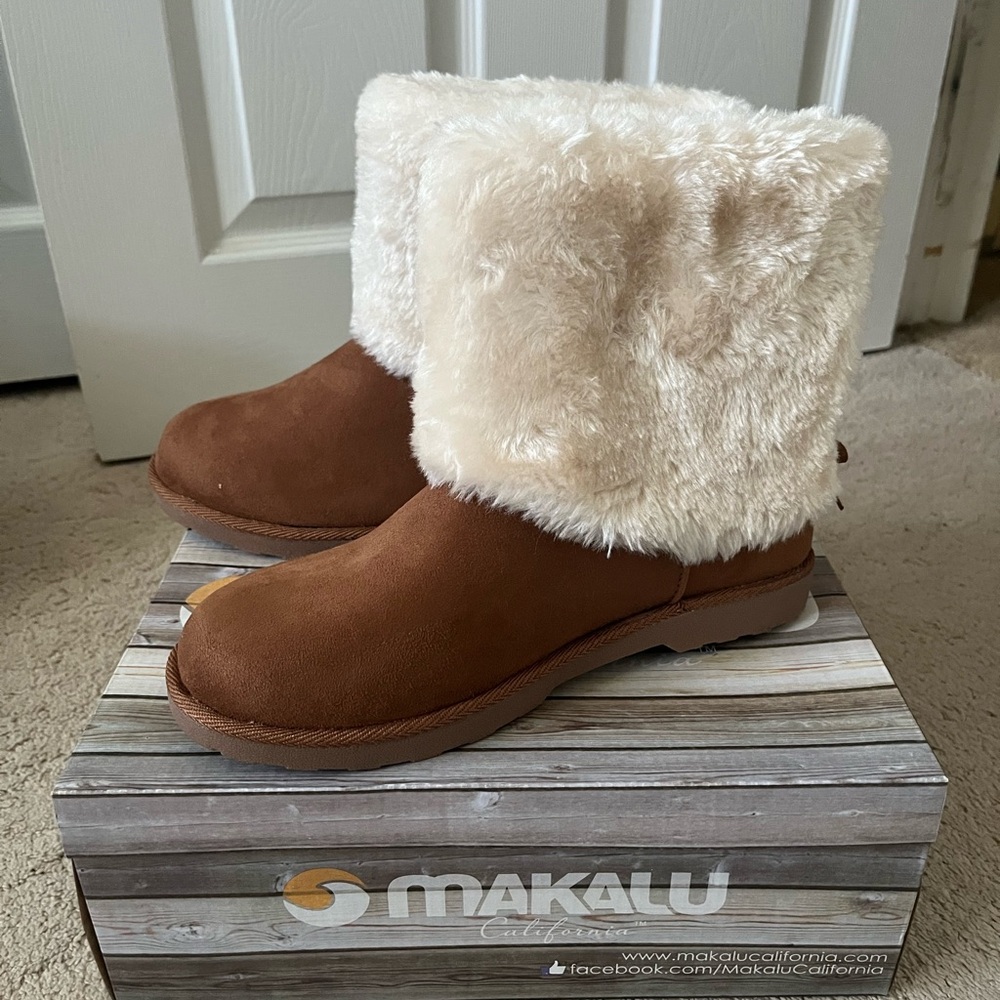 Cream and Brown Winter Boots with Plush Lining